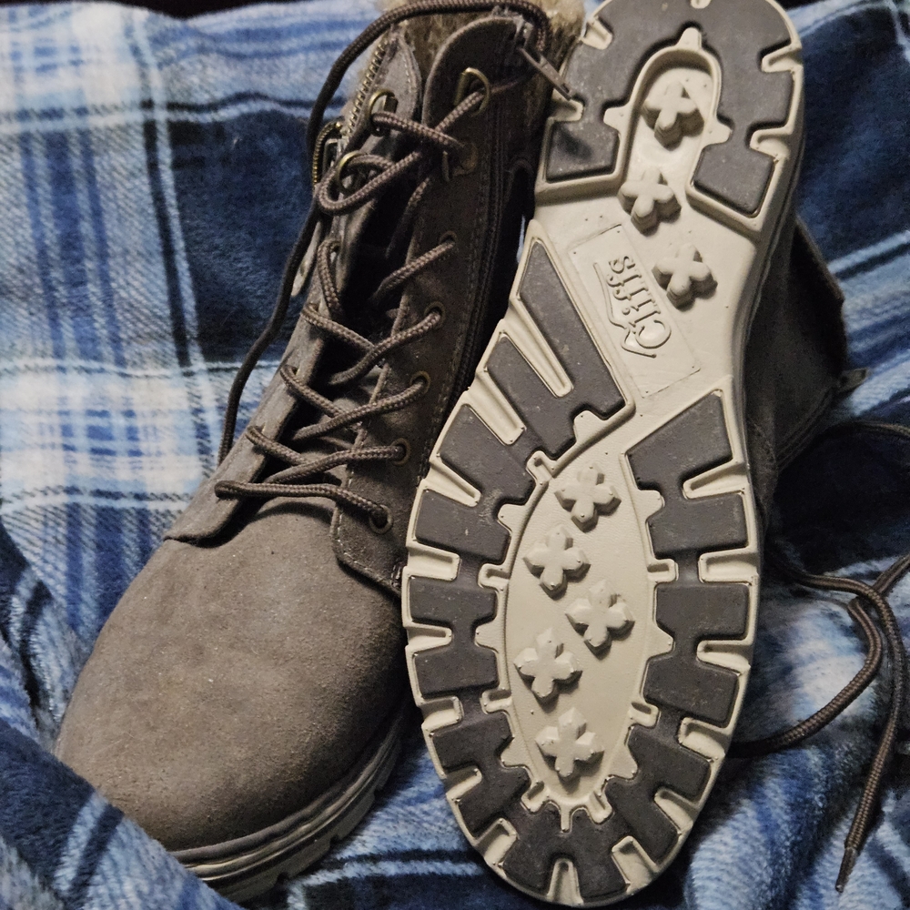 Cliffs by WHITE MOUNTAIN Brown Lace Up Boots